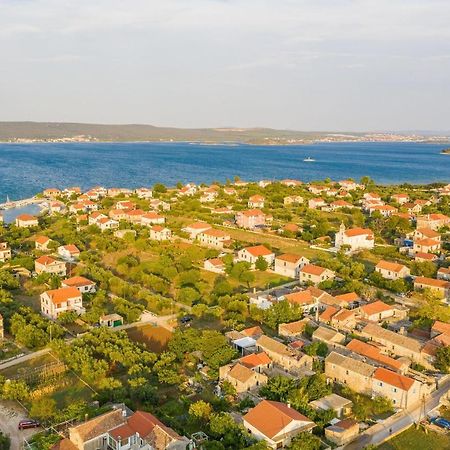 Holiday Home Lipa Nasa Neviđane Zewnętrze zdjęcie